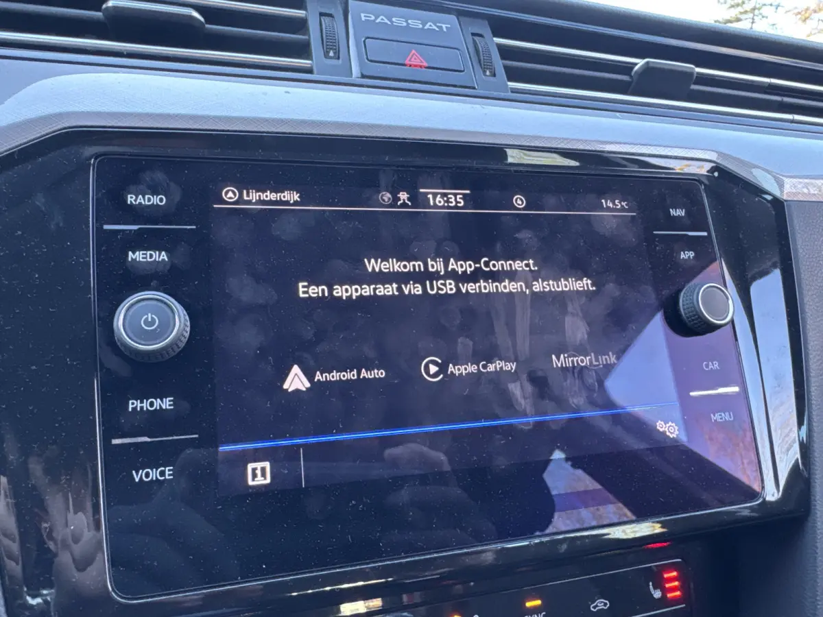 1.5 TSI 150PK DSG BUSINESS CAMERA/NAVI/CARPLAY