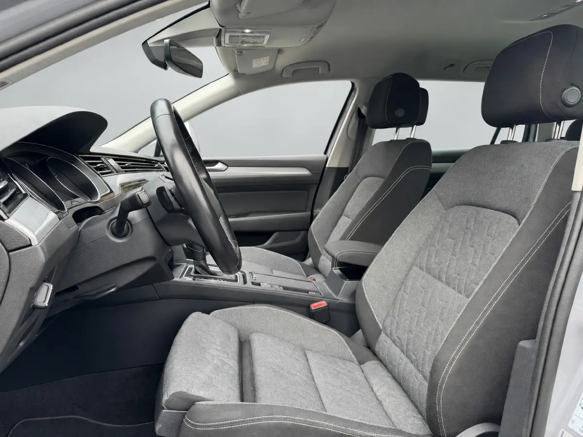 1.5 TSI 150PK DSG BUSINESS CAMERA/NAVI/CARPLAY