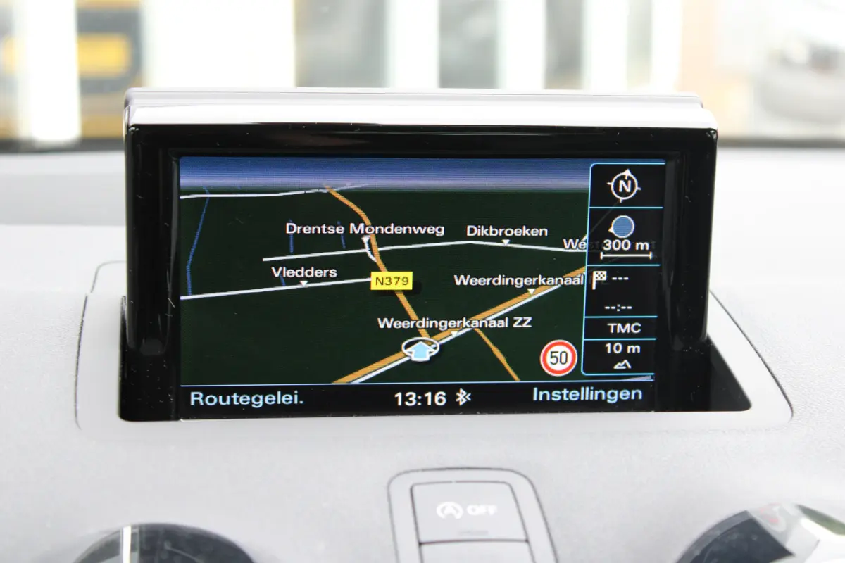 1.0 TFSI Advance Sport//S-Line//85.168km!!