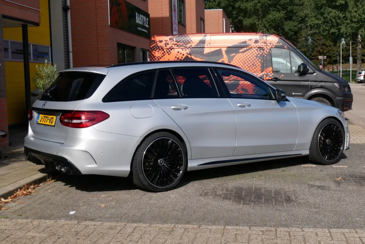 200 c43 AMG look. camera. stoelverwarming. leder