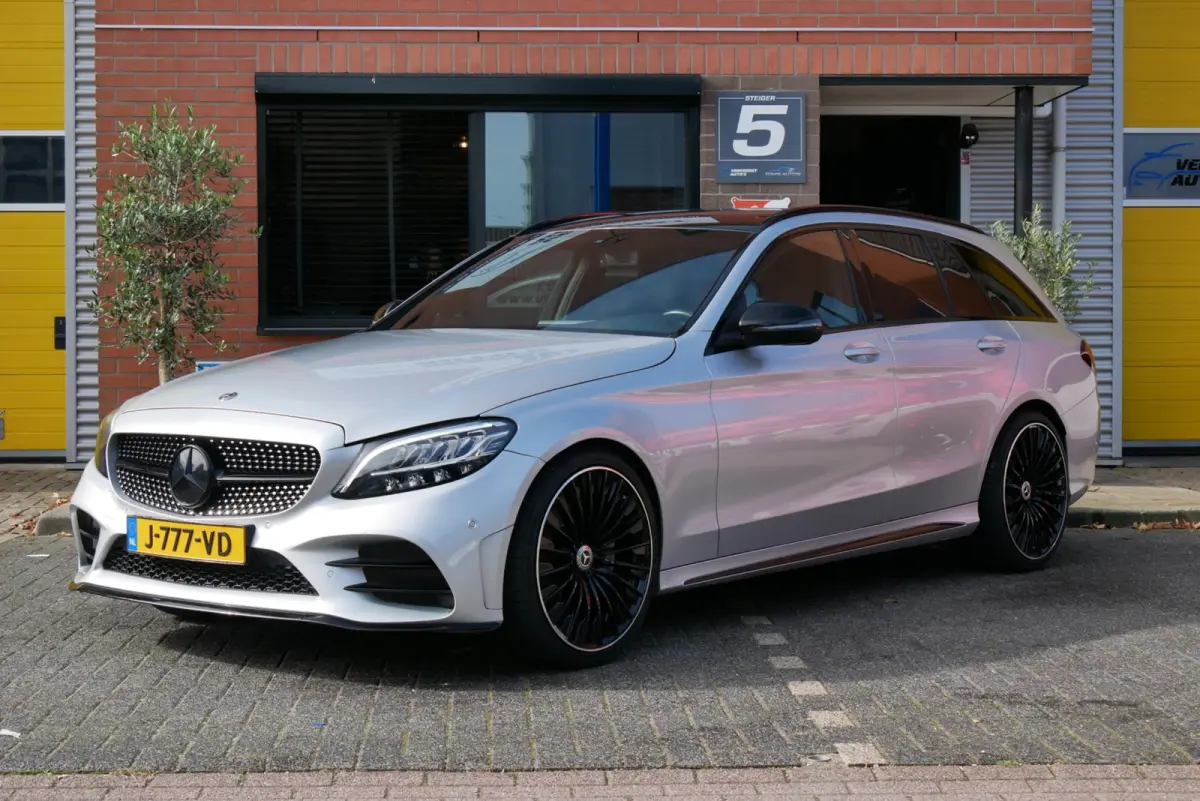 200 c43 AMG look. camera. stoelverwarming. leder