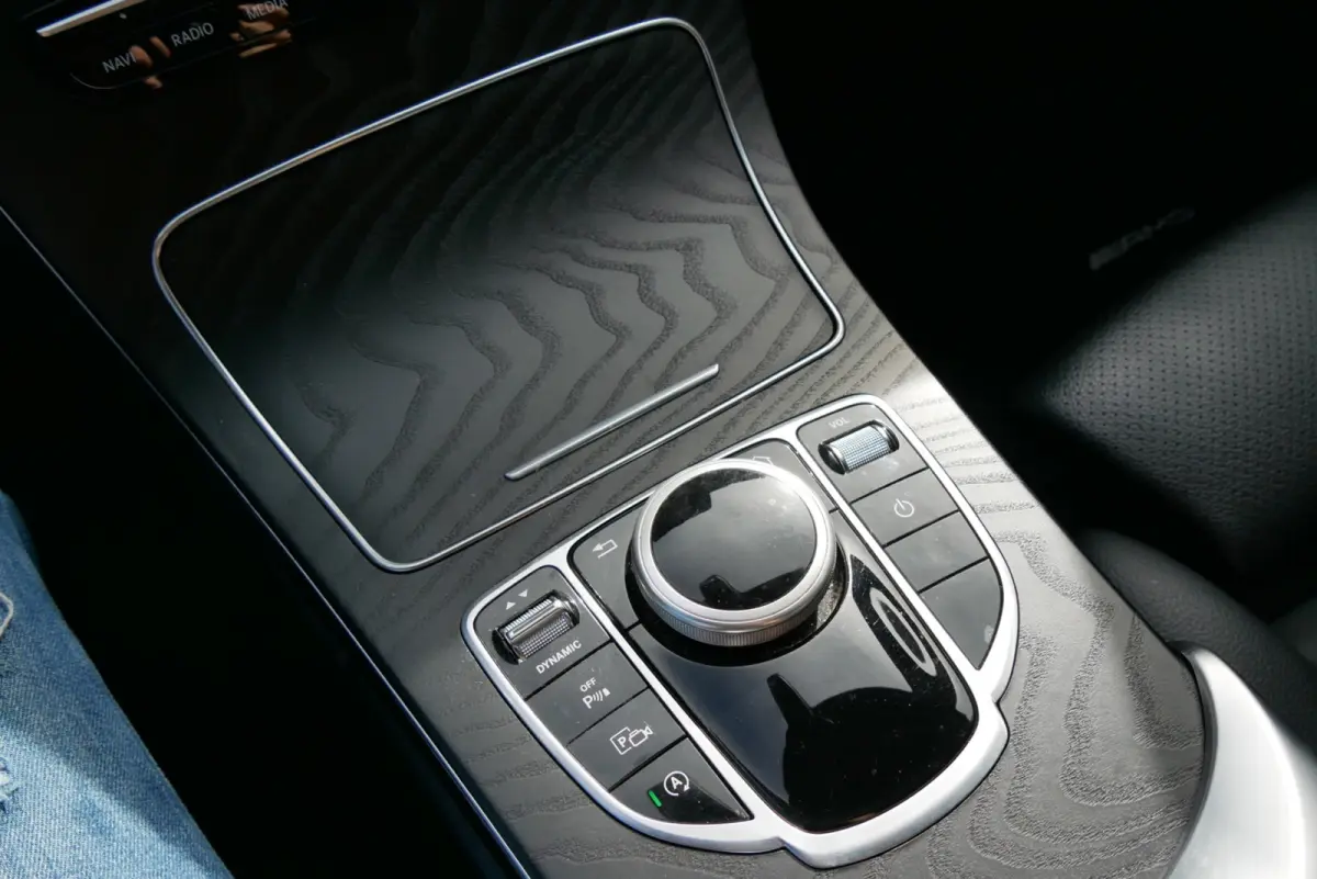 200 c43 AMG look. camera. stoelverwarming. leder