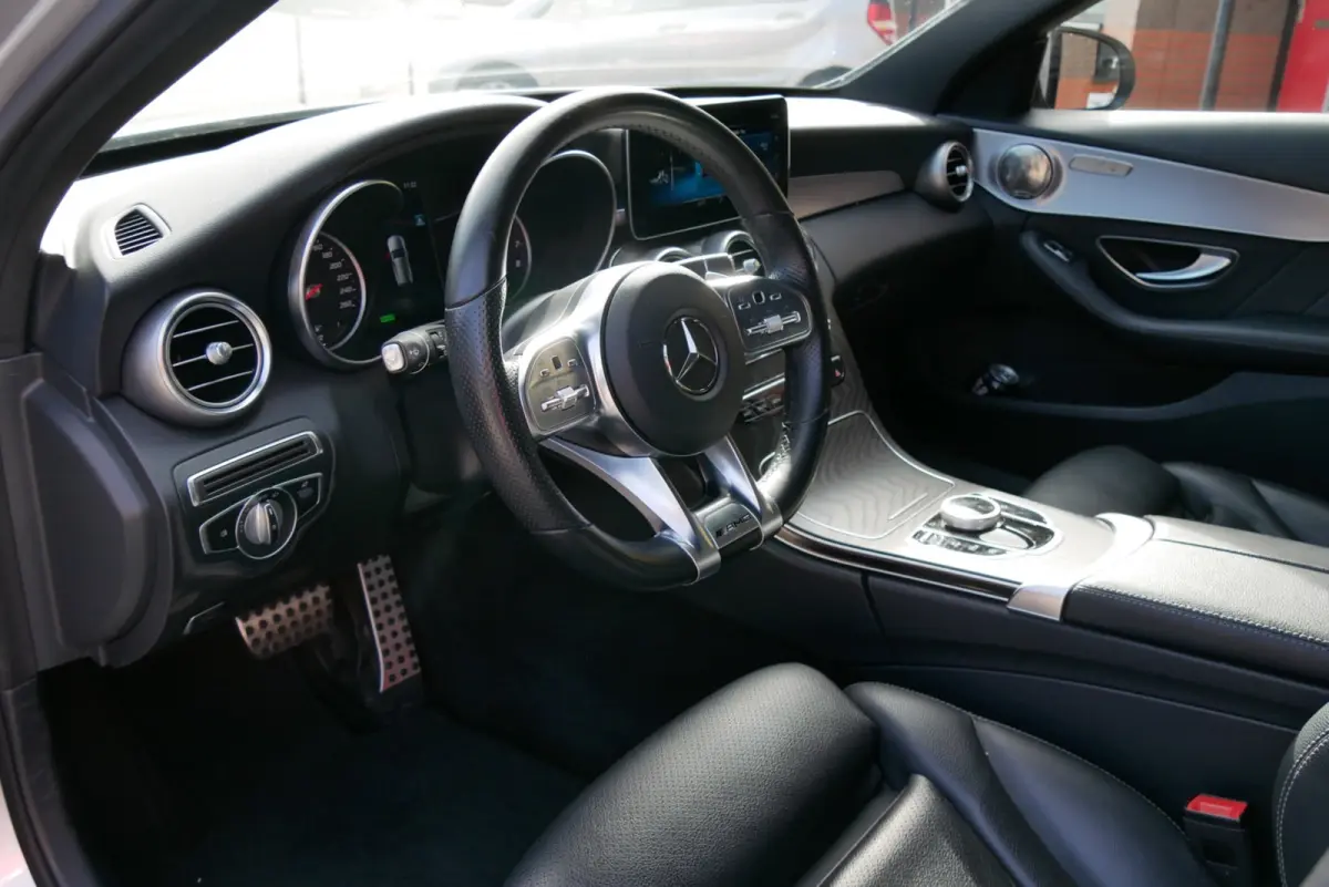 200 c43 AMG look. camera. stoelverwarming. leder
