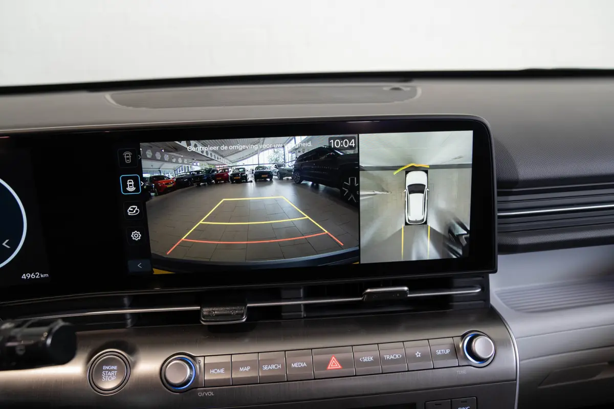 1.6 GDI HEV Premium Sky | Schuif-Kanteldak | Stoel & Stuurverwarming | Bose Audio | Keyless | Navigatie | Climate Controle |