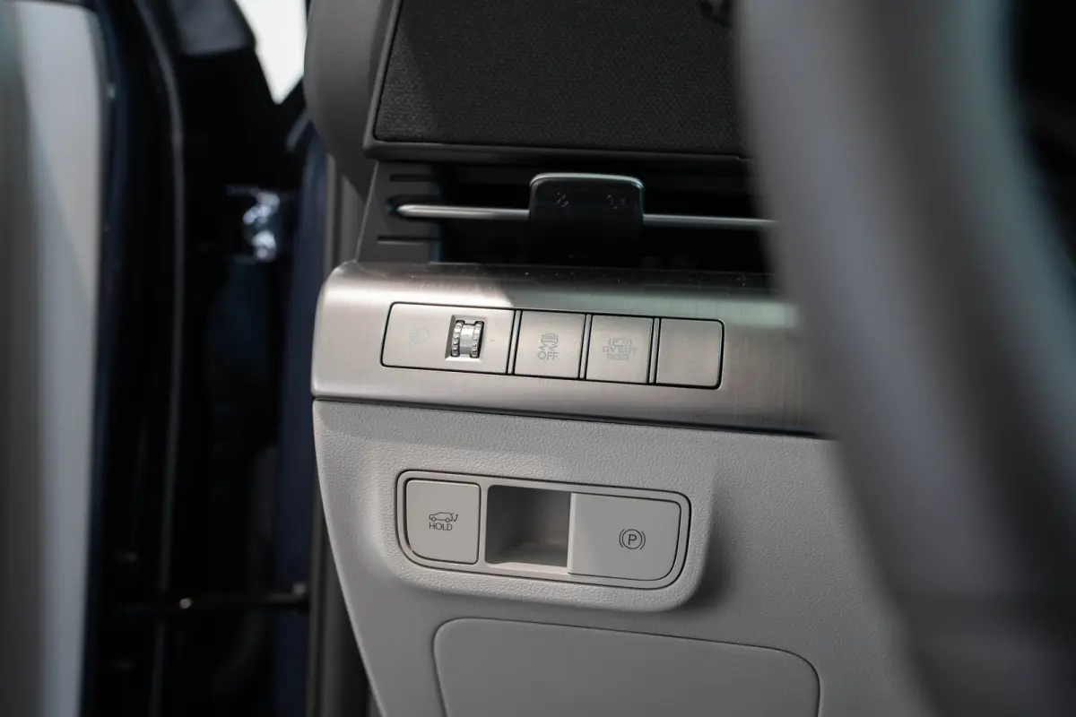 1.6 GDI HEV Premium Sky | Schuif-Kanteldak | Stoel & Stuurverwarming | Bose Audio | Keyless | Navigatie | Climate Controle |