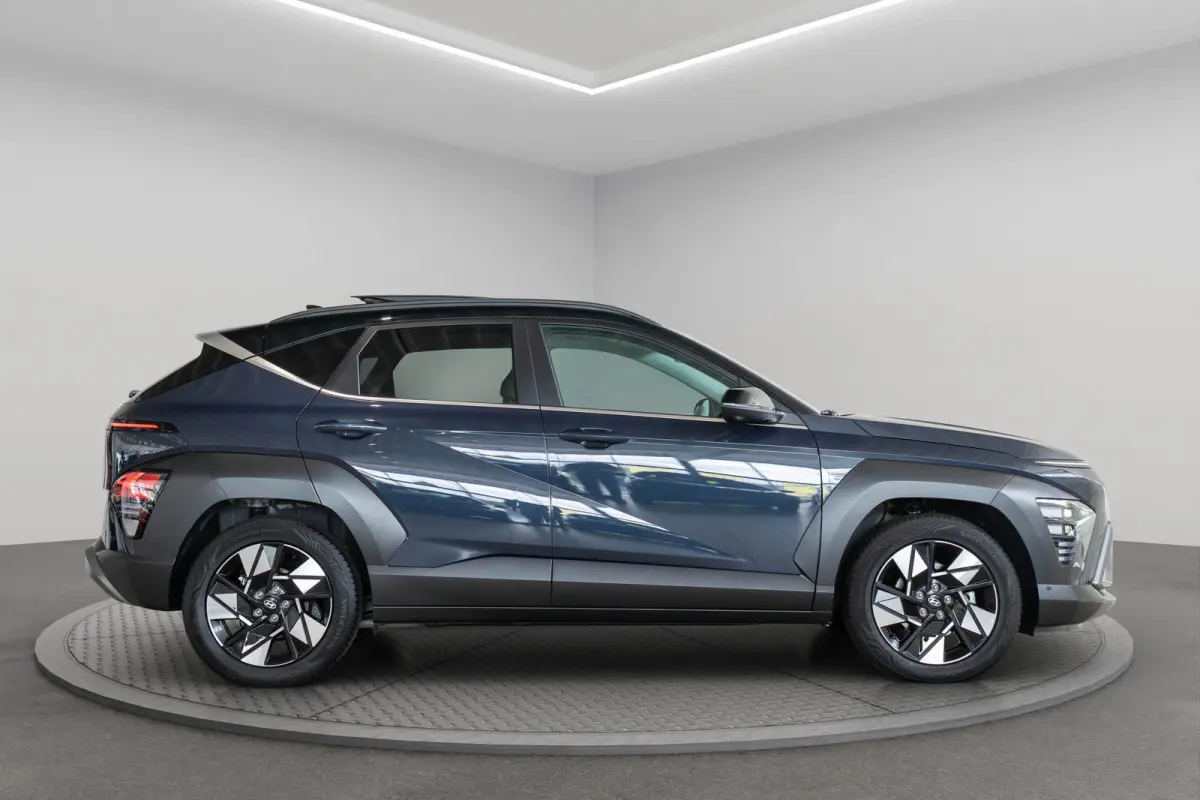 1.6 GDI HEV Premium Sky | Schuif-Kanteldak | Stoel & Stuurverwarming | Bose Audio | Keyless | Navigatie | Climate Controle |
