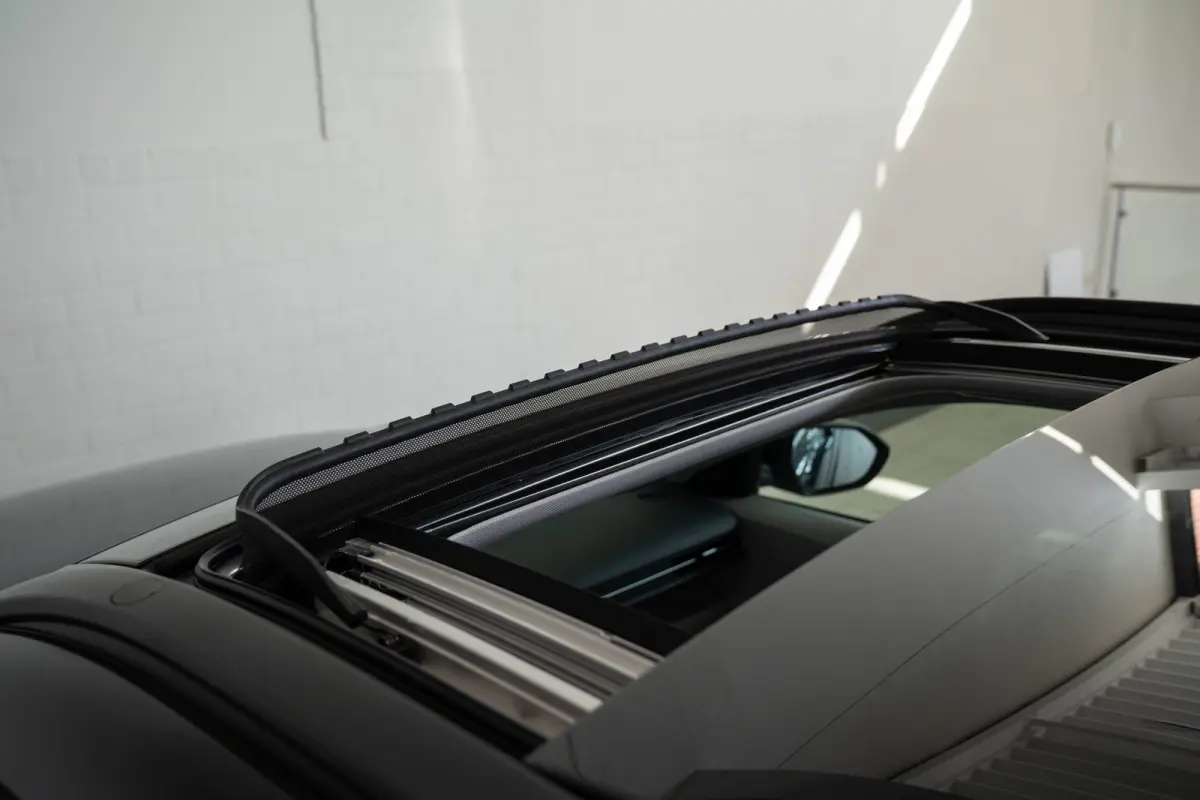 1.6 GDI HEV Premium Sky | Schuif-Kanteldak | Stoel & Stuurverwarming | Bose Audio | Keyless | Navigatie | Climate Controle |