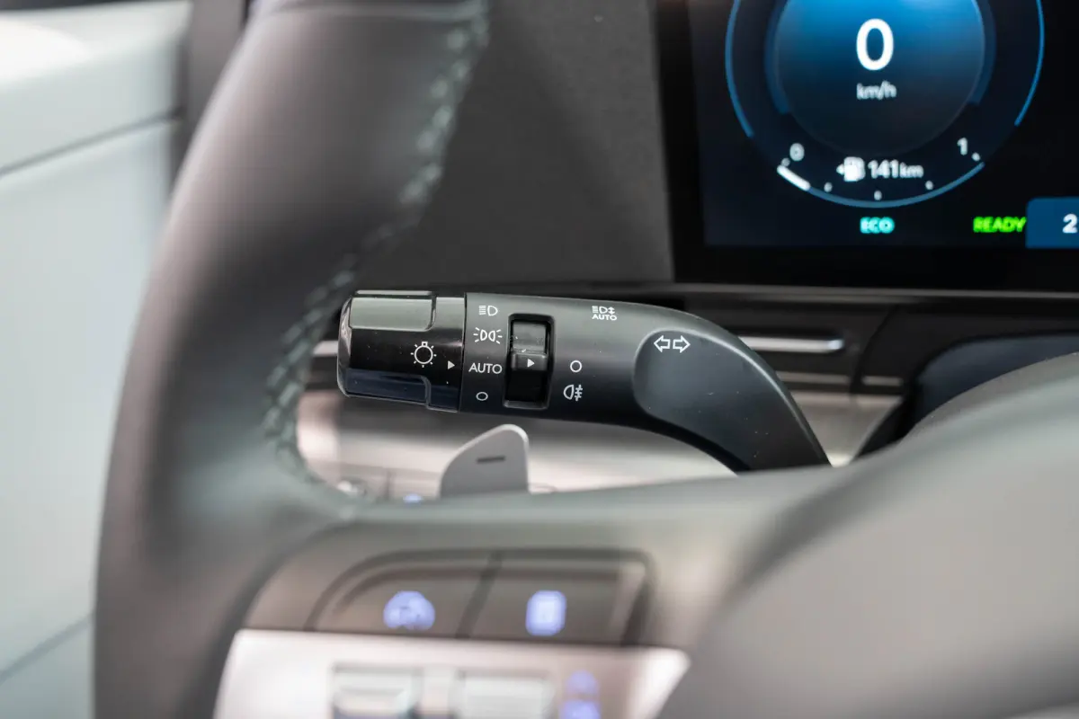 1.6 GDI HEV Premium Sky | Schuif-Kanteldak | Stoel & Stuurverwarming | Bose Audio | Keyless | Navigatie | Climate Controle |