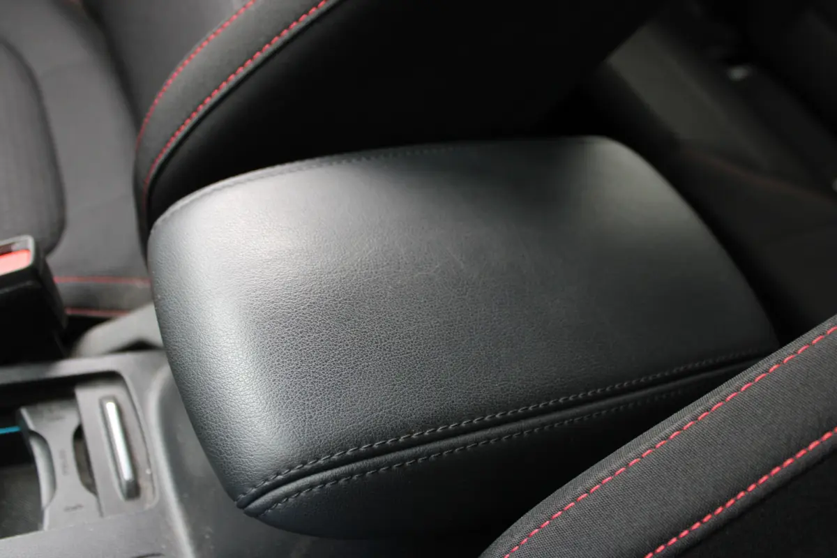 1.0 EcoBoost Hybrid ST Line