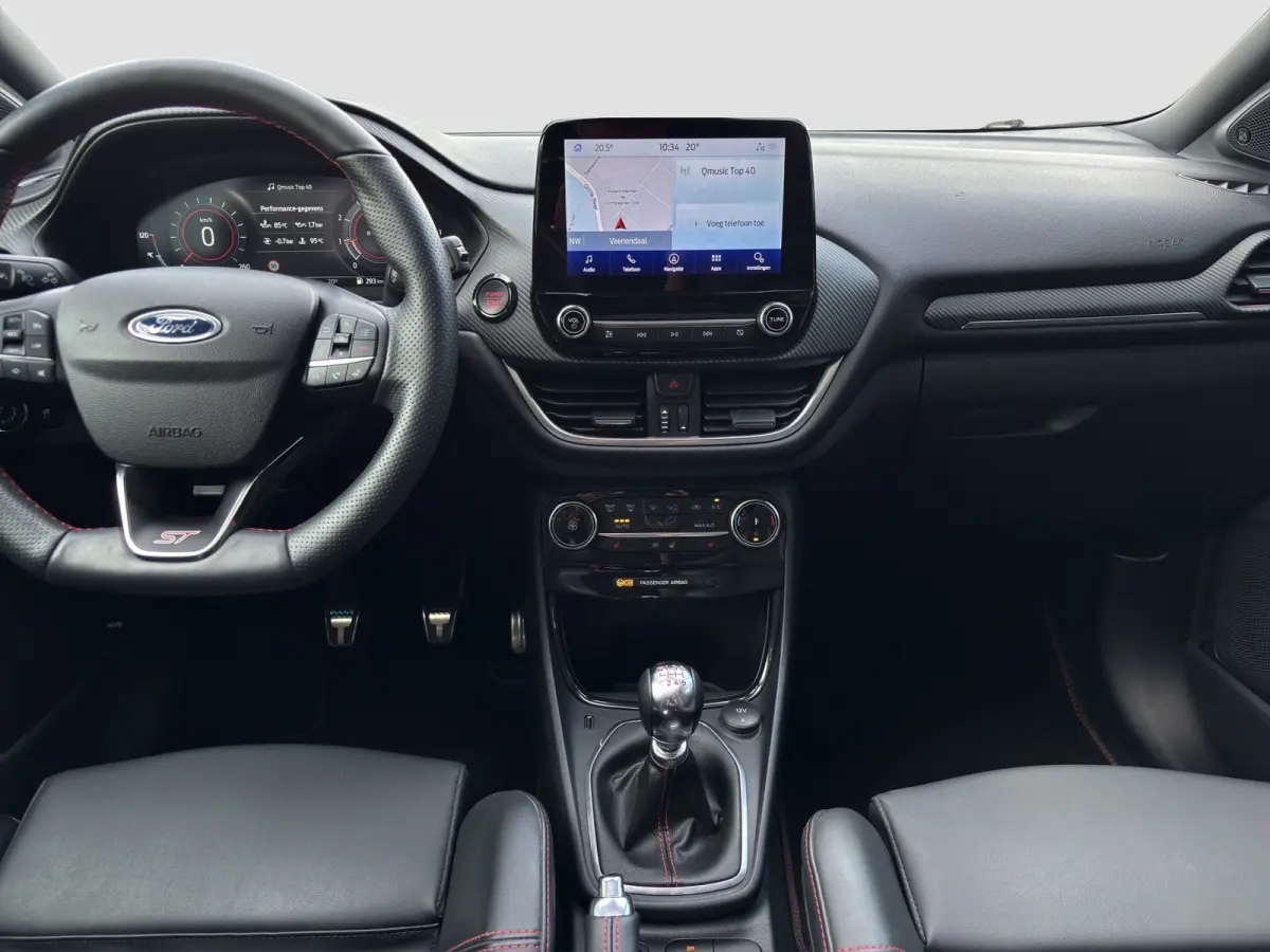 1.5 EcoBoost ST-X 200pk | Performance Pack | Org. NL | Pano | Stoelverwarming | Camera