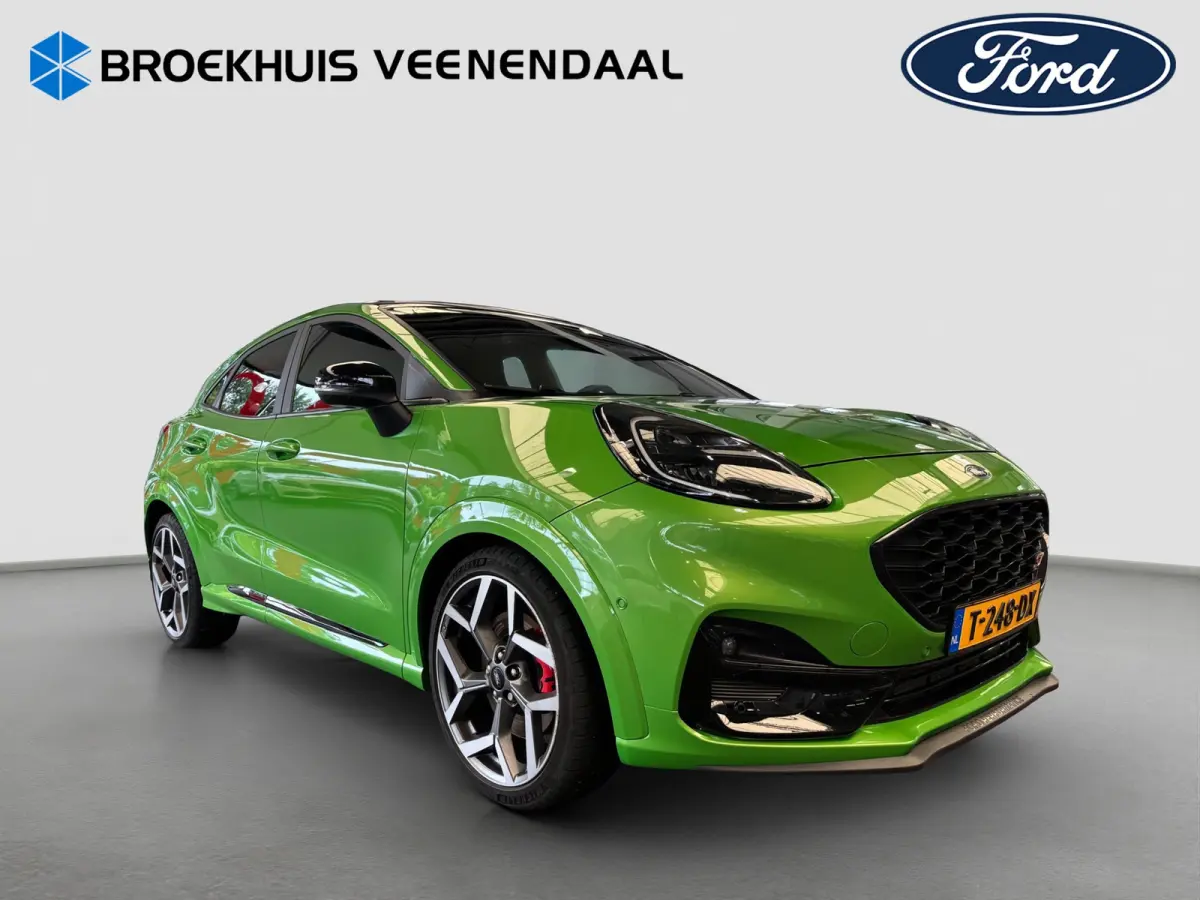 1.5 EcoBoost ST-X 200pk | Performance Pack | Org. NL | Pano | Stoelverwarming | Camera
