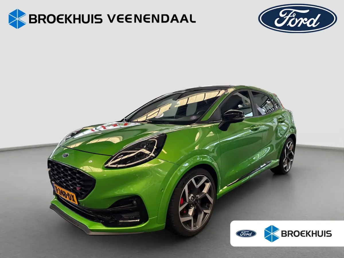 1.5 EcoBoost ST-X 200pk | Performance Pack | Org. NL | Pano | Stoelverwarming | Camera