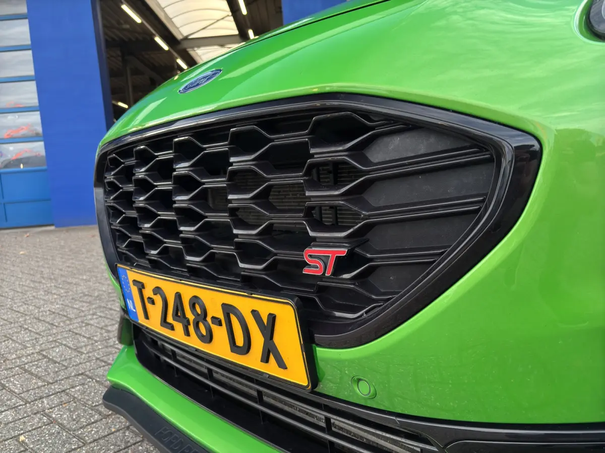 1.5 EcoBoost ST-X 200pk | Performance Pack | Org. NL | Pano | Stoelverwarming | Camera