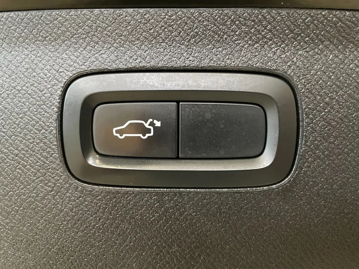 2.0 T8 Twin Engine AWD Inscription|FULL OPTION|7-PERS.|TREKHAAK|ACC|PANO|LEDER|CARPLAY|STUUR+STOELVERW.V+A|NAP|NL-AUTO|