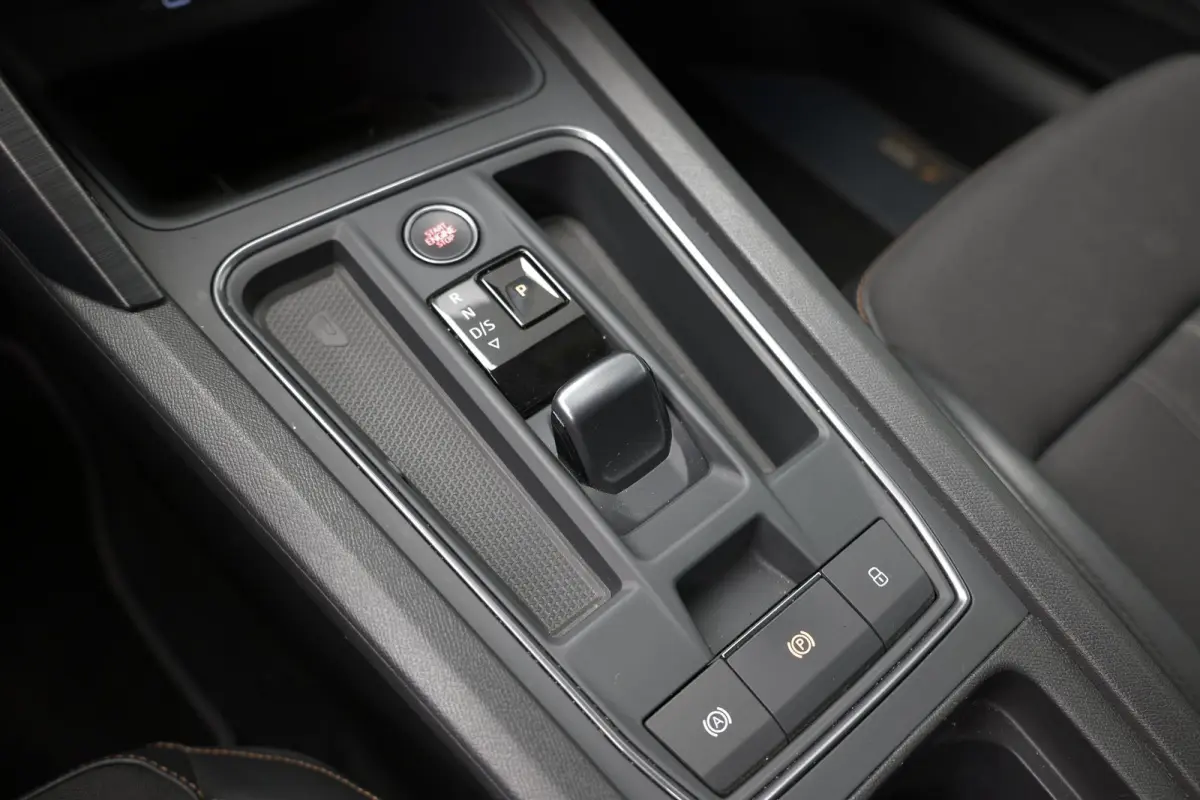 1.4 e-Hybrid VZ Copper Edition |MagneticTechMatt|Memory|Carplay|Camera|