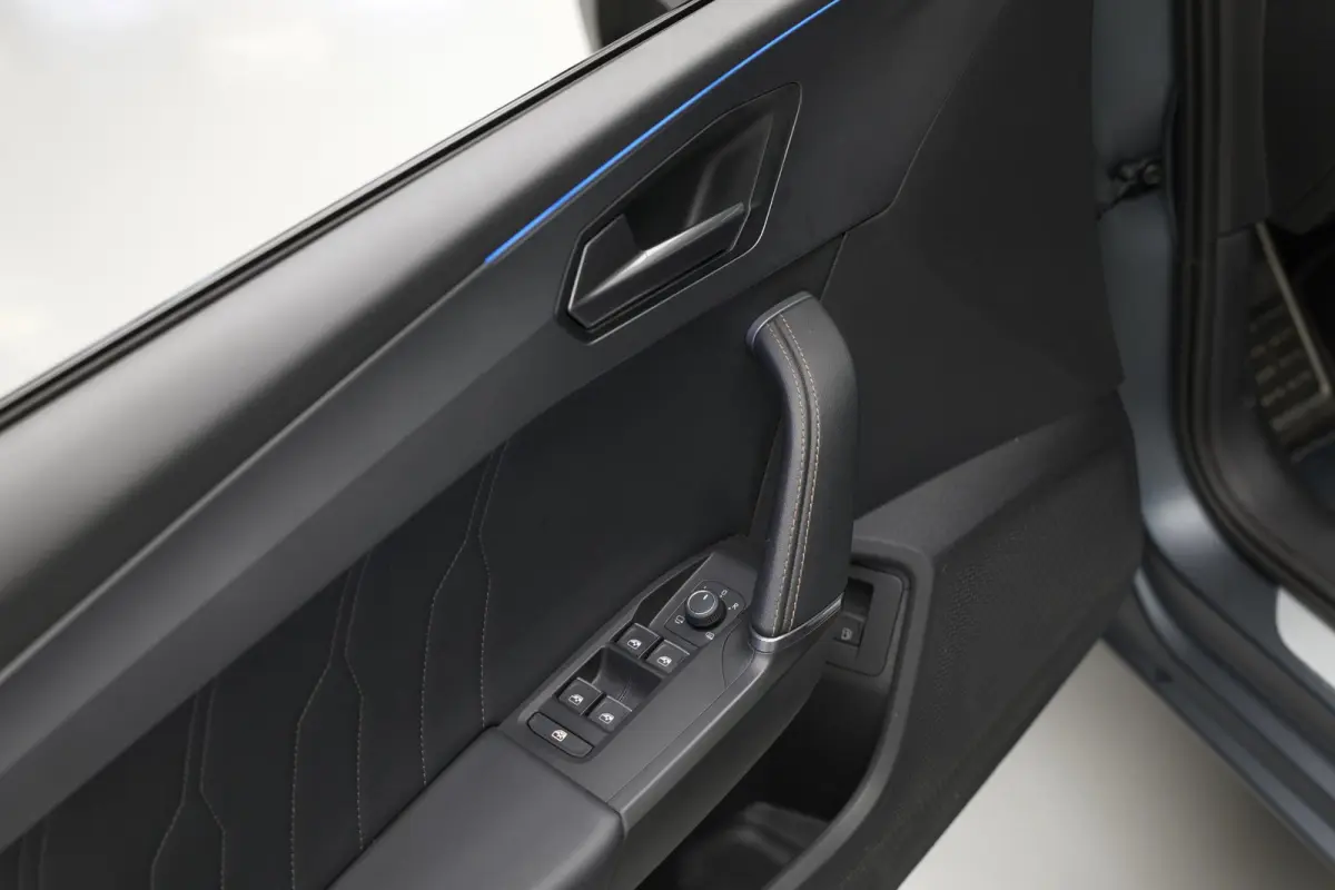 1.4 e-Hybrid VZ Copper Edition |MagneticTechMatt|Memory|Carplay|Camera|