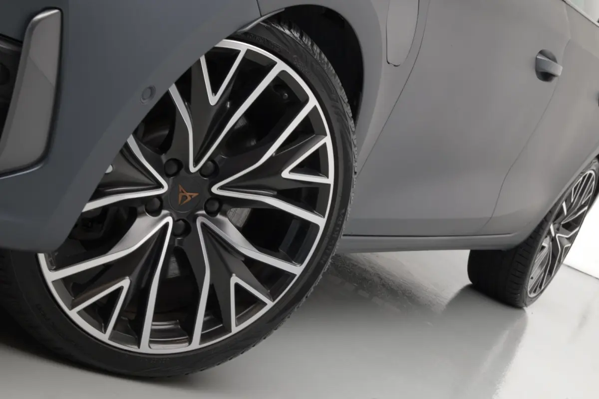 1.4 e-Hybrid VZ Copper Edition |MagneticTechMatt|Memory|Carplay|Camera|