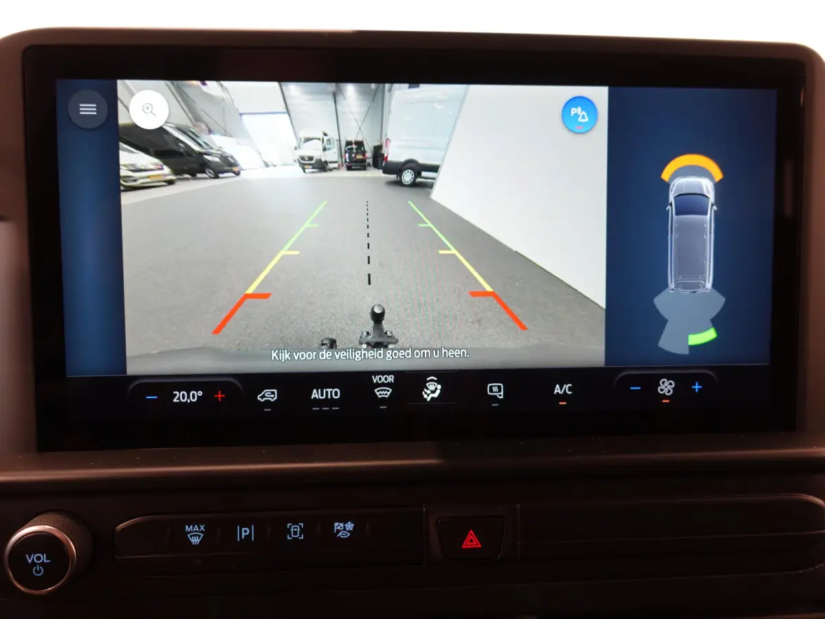 300 2.0 TDCI L2H1 Trend Automaat Nieuw Model Airco Navigatie Cruise PDC Camera