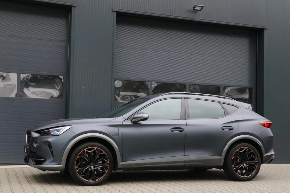 1.4 e-Hybrid 245PK VZ Performance Panodak Carbon Schaalzetels Matrix-Beam AdaptiveCruise Led Stoelverw AppleCarplay 32000KM BJ2024