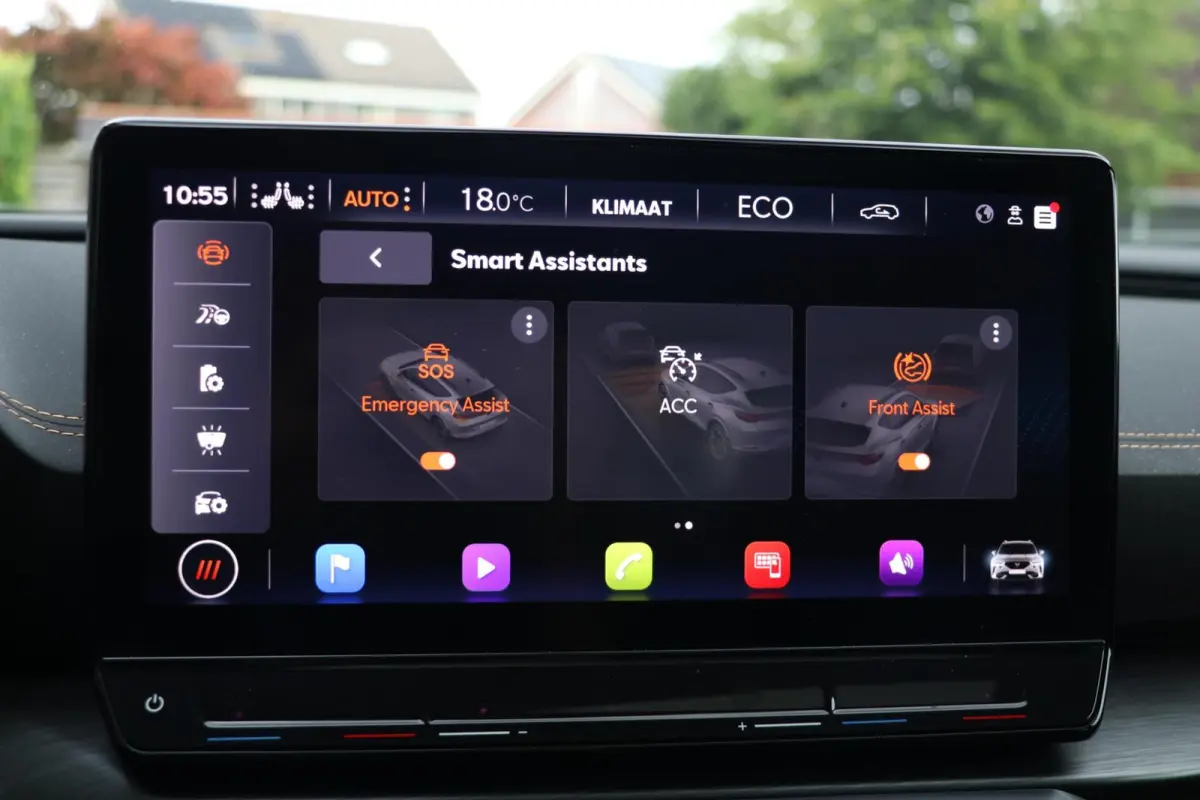 1.4 e-Hybrid 245PK VZ Performance Panodak Carbon Schaalzetels Matrix-Beam AdaptiveCruise Led Stoelverw AppleCarplay 32000KM BJ2024
