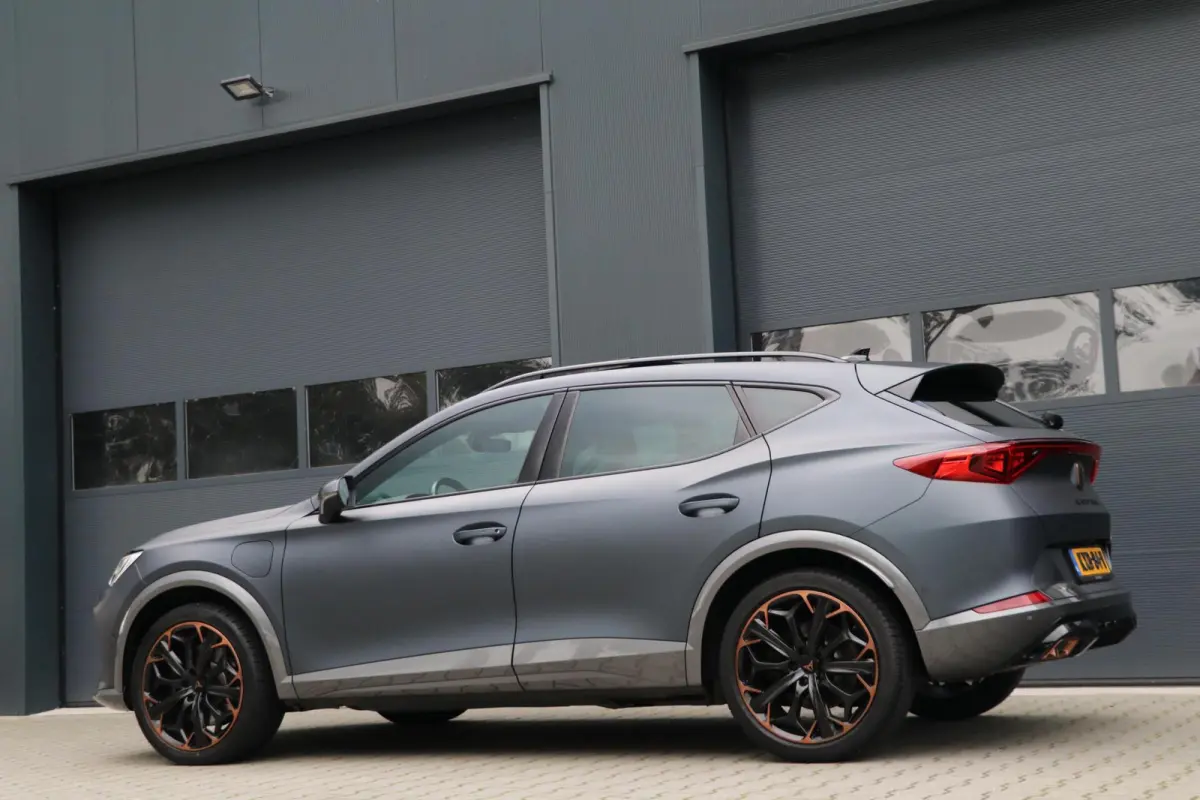 1.4 e-Hybrid 245PK VZ Performance Panodak Carbon Schaalzetels Matrix-Beam AdaptiveCruise Led Stoelverw AppleCarplay 32000KM BJ2024