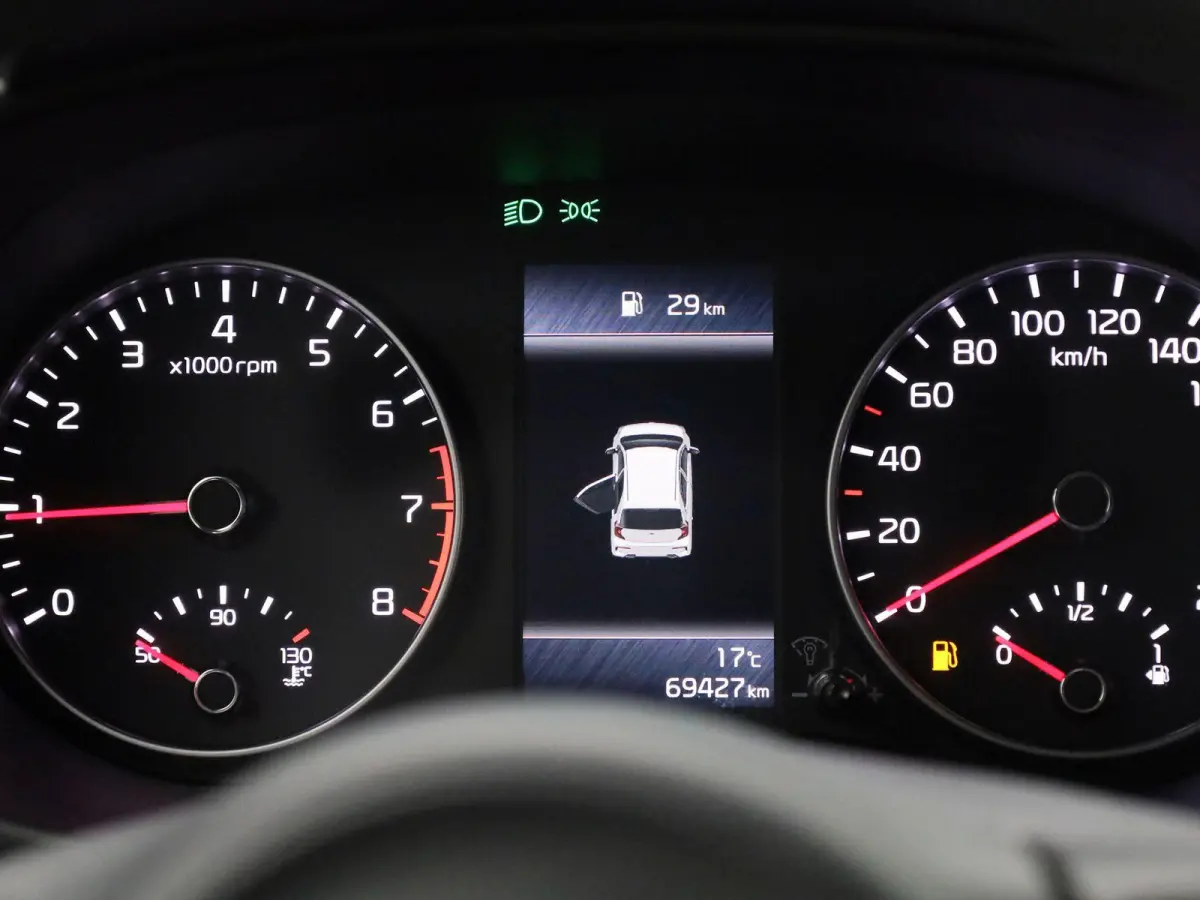 1.0 DPi ComfortLine | APPLE CARPLAY | AIRCO | BT TELEFOON | 5 DEURS | CENTRALE DEUR VERGRENDLING | CRUISE CONTROL |