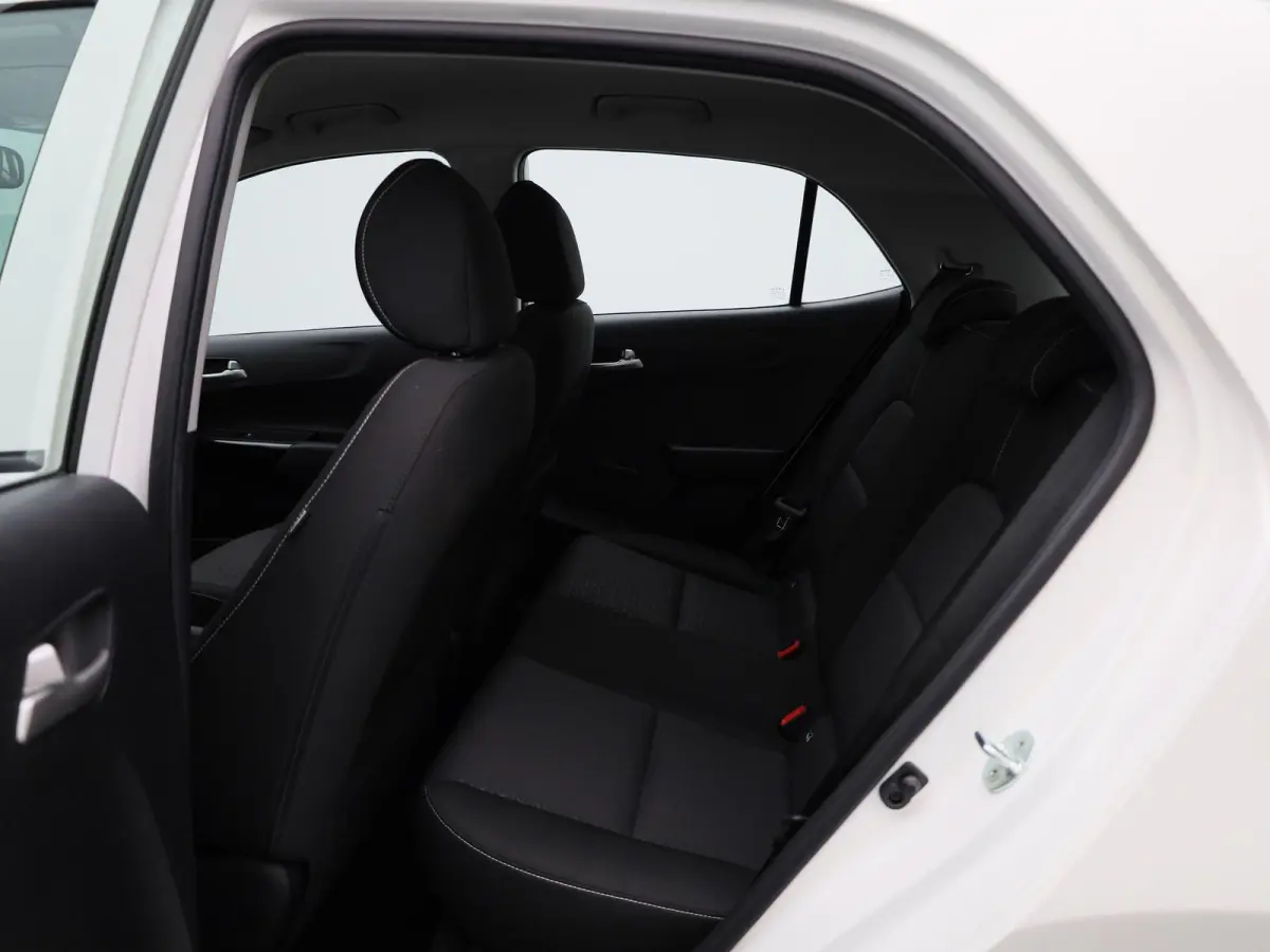 1.0 DPi ComfortLine | APPLE CARPLAY | AIRCO | BT TELEFOON | 5 DEURS | CENTRALE DEUR VERGRENDLING | CRUISE CONTROL |
