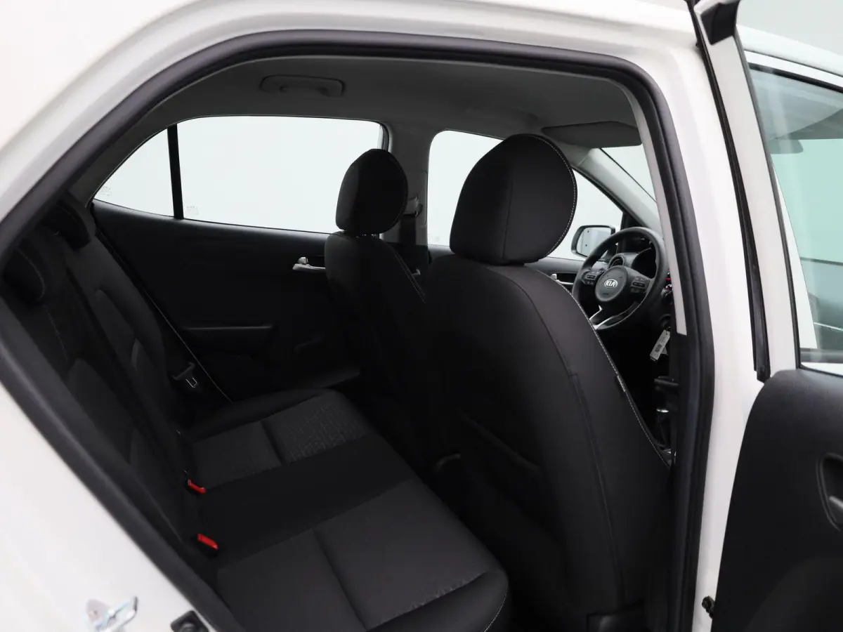 1.0 DPi ComfortLine | APPLE CARPLAY | AIRCO | BT TELEFOON | 5 DEURS | CENTRALE DEUR VERGRENDLING | CRUISE CONTROL |