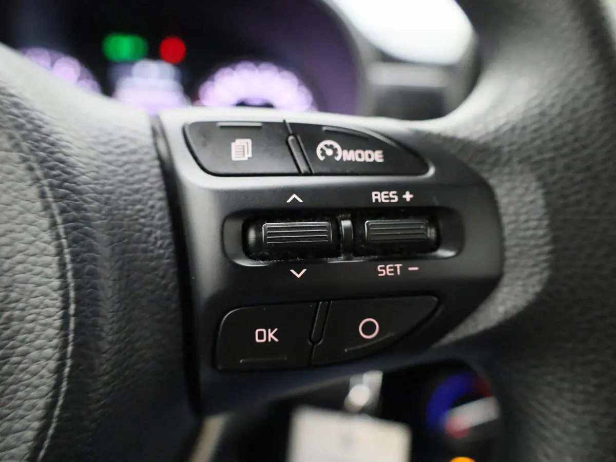 1.0 DPi ComfortLine | APPLE CARPLAY | AIRCO | BT TELEFOON | 5 DEURS | CENTRALE DEUR VERGRENDLING | CRUISE CONTROL |