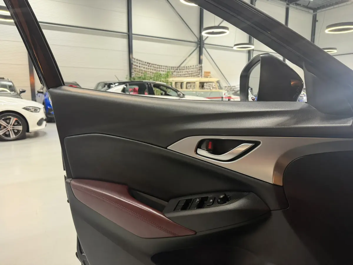 2.0 SkyActiv-G 120 GT-M Garantie Xenon Camera Head up Rijklaar