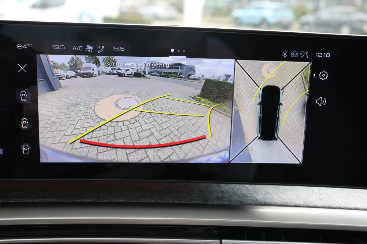1.2 Hybrid 136 GT 7p | Schuif kanteldak | Alcantara | 360 Pakket | | Panoramadak | Rondomzicht camera | Voorstoelen verwarmd | Achterbank verwarmd | Navi | Apple Carplay/Android  |