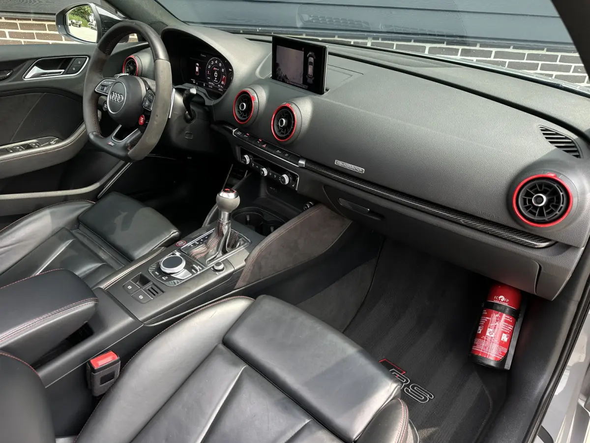 2.5 TFSI Quattro Panoramadak, B&O, Maxton, Carbon