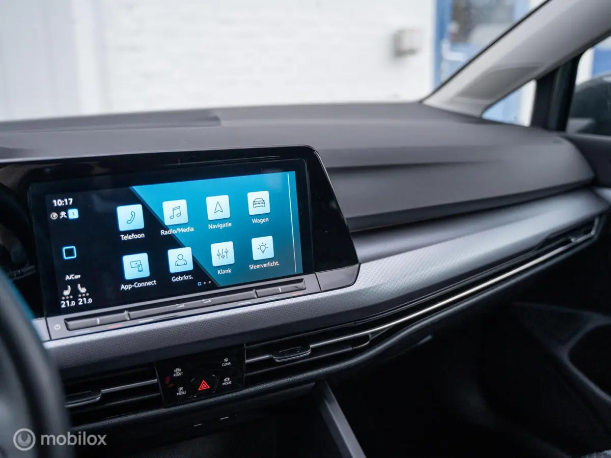 1.5 eTSI Life Business|Stuur+Stoel verw|Adapt.cruise|LED|Clima|Carplay
