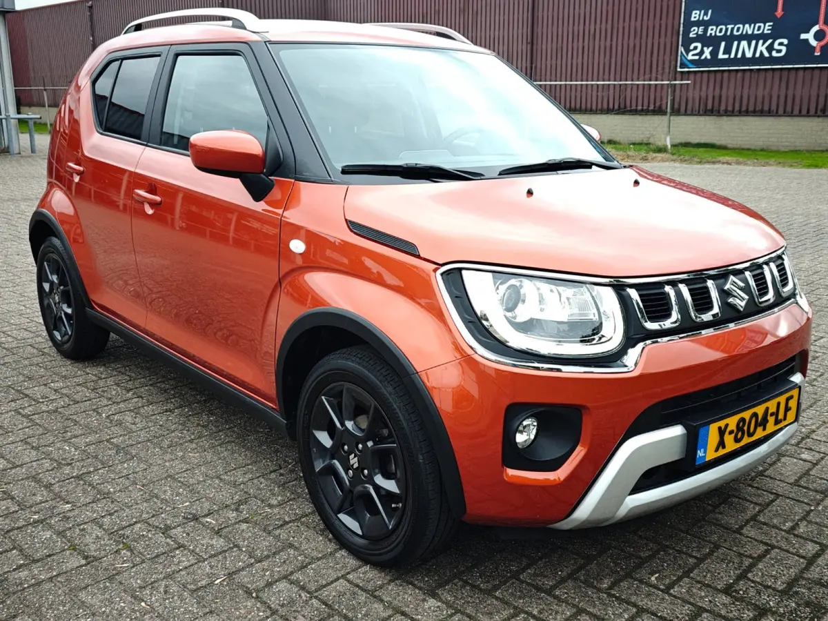 1.2 Smart Hybrid Select | Achteruitrijcamera | Stoelverwarming | NL- auto