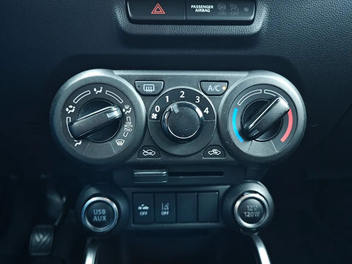 1.2 Smart Hybrid Select | Achteruitrijcamera | Stoelverwarming | NL- auto