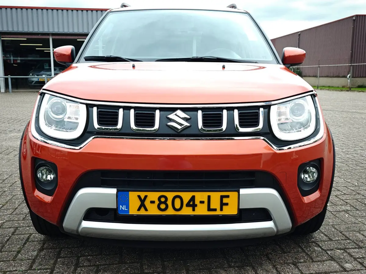1.2 Smart Hybrid Select | Achteruitrijcamera | Stoelverwarming | NL- auto