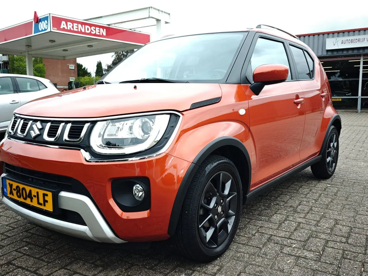 1.2 Smart Hybrid Select | Achteruitrijcamera | Stoelverwarming | NL- auto