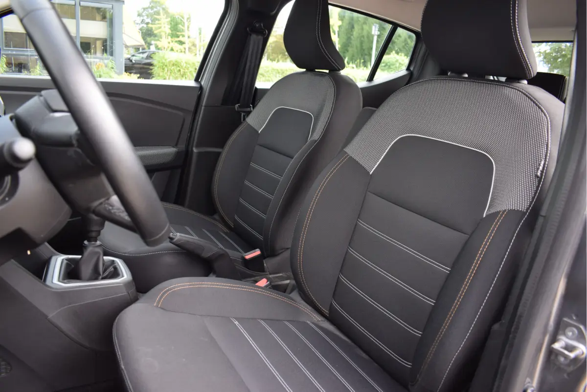 1.0 TCe 110 Expression | NL-Auto | Navi | Appple Carplay/Android Auto