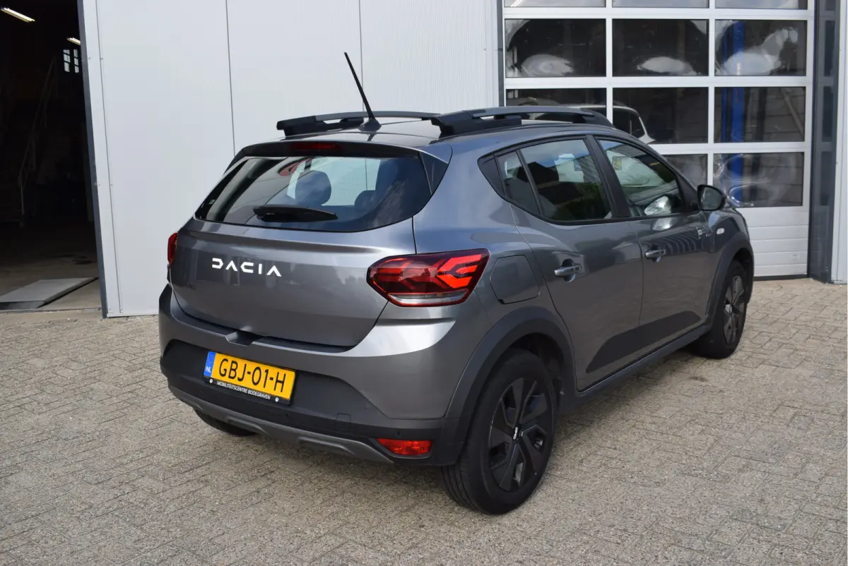 1.0 TCe 110 Expression | NL-Auto | Navi | Appple Carplay/Android Auto