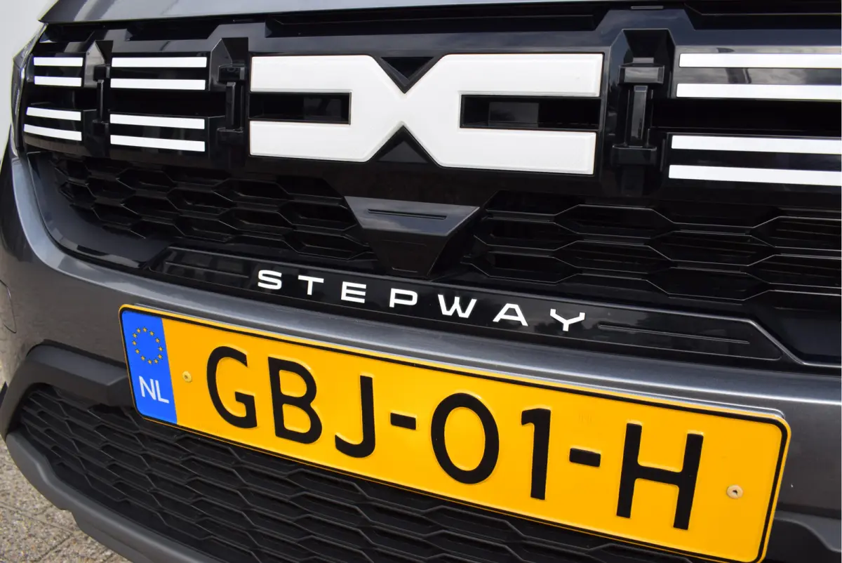 1.0 TCe 110 Expression | NL-Auto | Navi | Appple Carplay/Android Auto