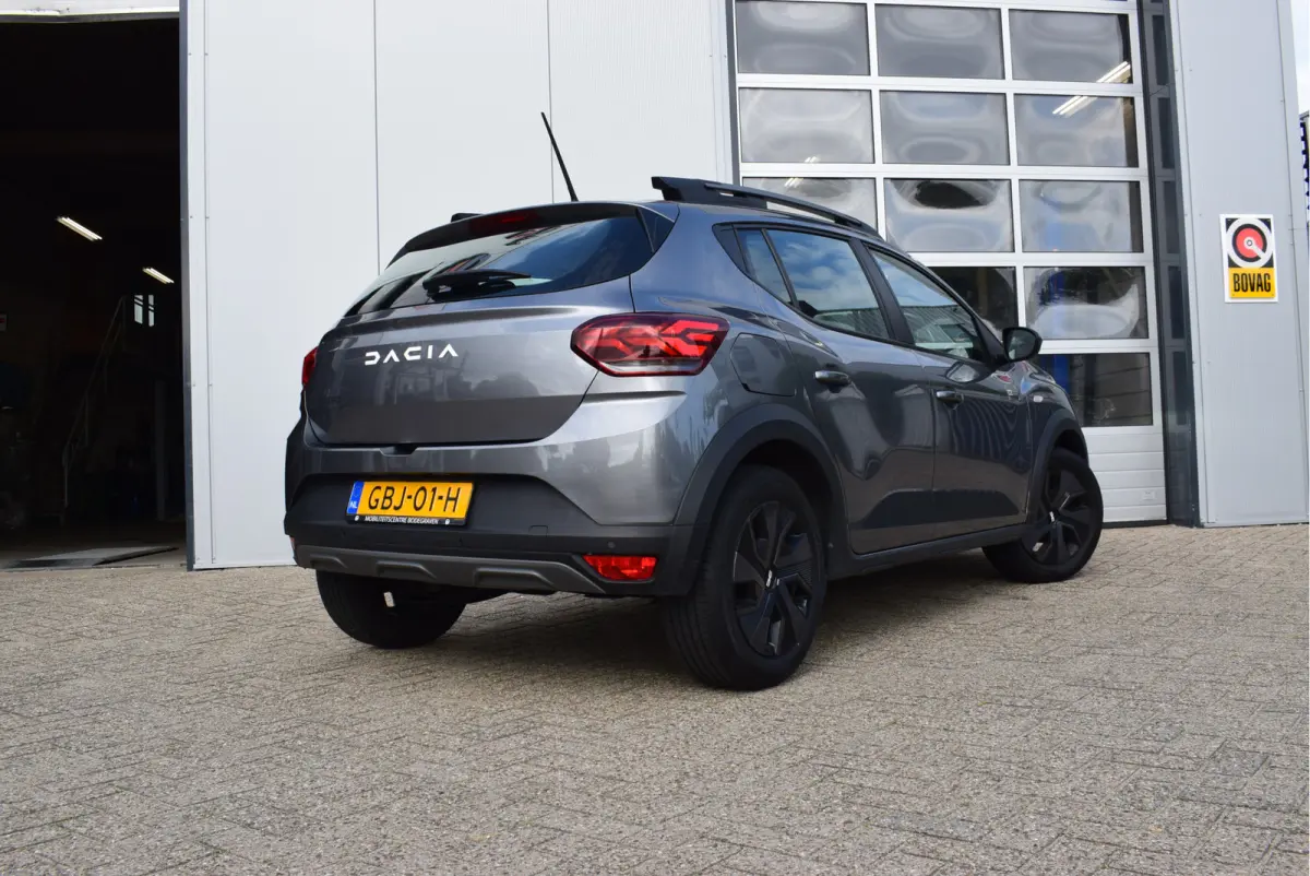 1.0 TCe 110 Expression | NL-Auto | Navi | Appple Carplay/Android Auto