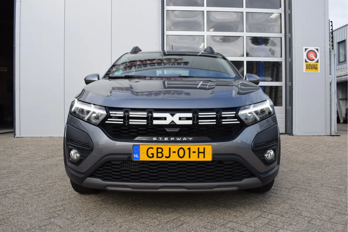 1.0 TCe 110 Expression | NL-Auto | Navi | Appple Carplay/Android Auto