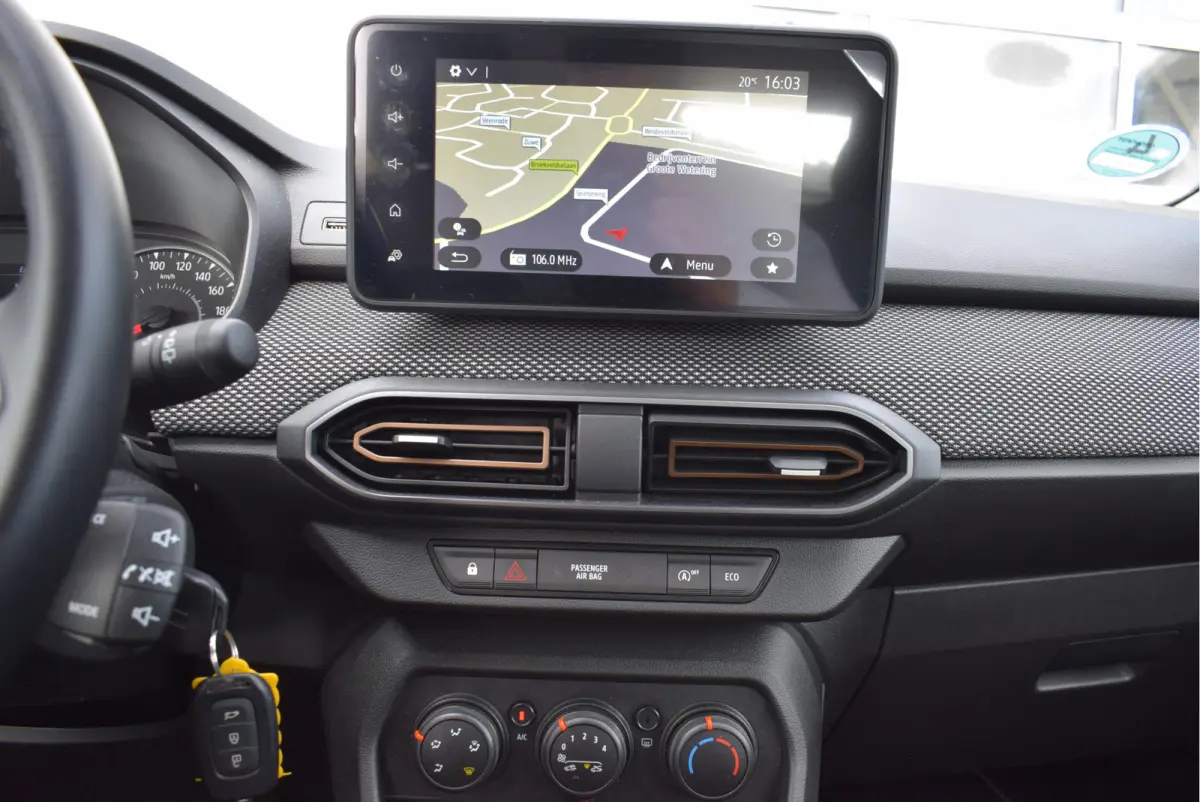 1.0 TCe 110 Expression | NL-Auto | Navi | Appple Carplay/Android Auto