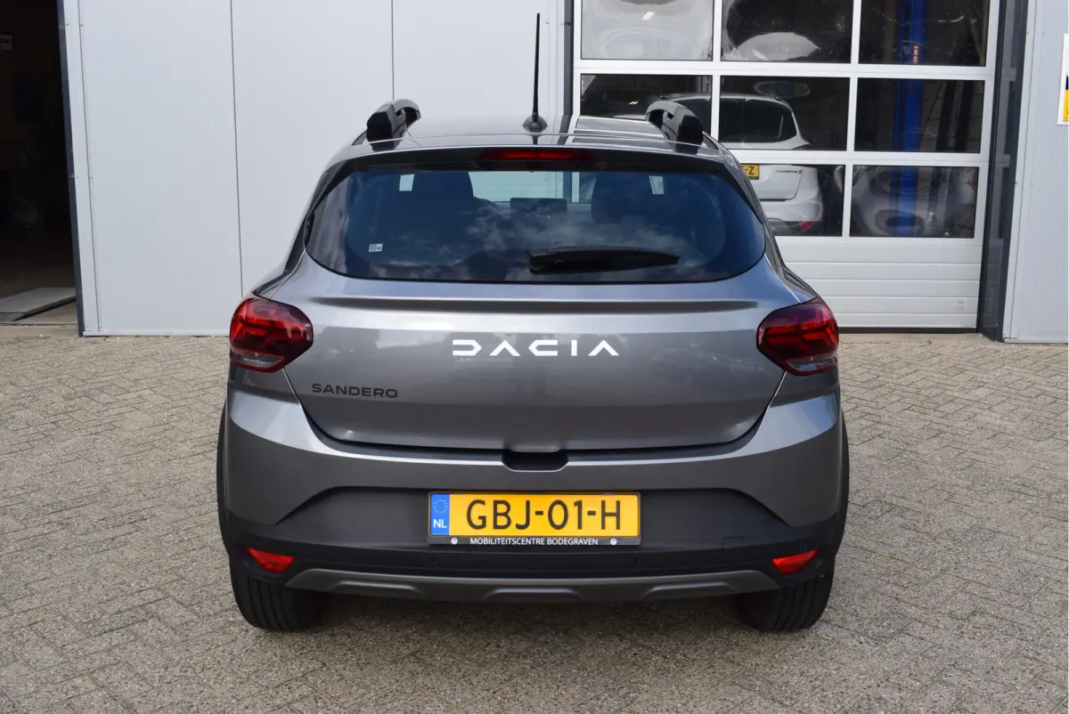 1.0 TCe 110 Expression | NL-Auto | Navi | Appple Carplay/Android Auto