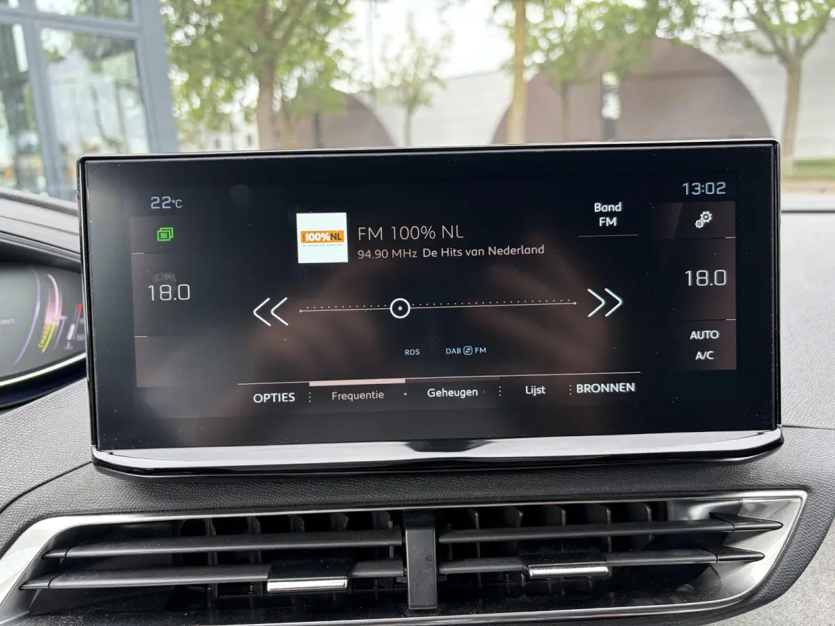 GT HYBRID VAN:33.900,- VOOR:29.877,- UW HERFSTVOORDEEL: 4.023,- | 7 PER. | ADAPT. CRUISE CONTROL | RIJKLAARPRIJS INCL. 12 MND BOVAG GARANTIE|