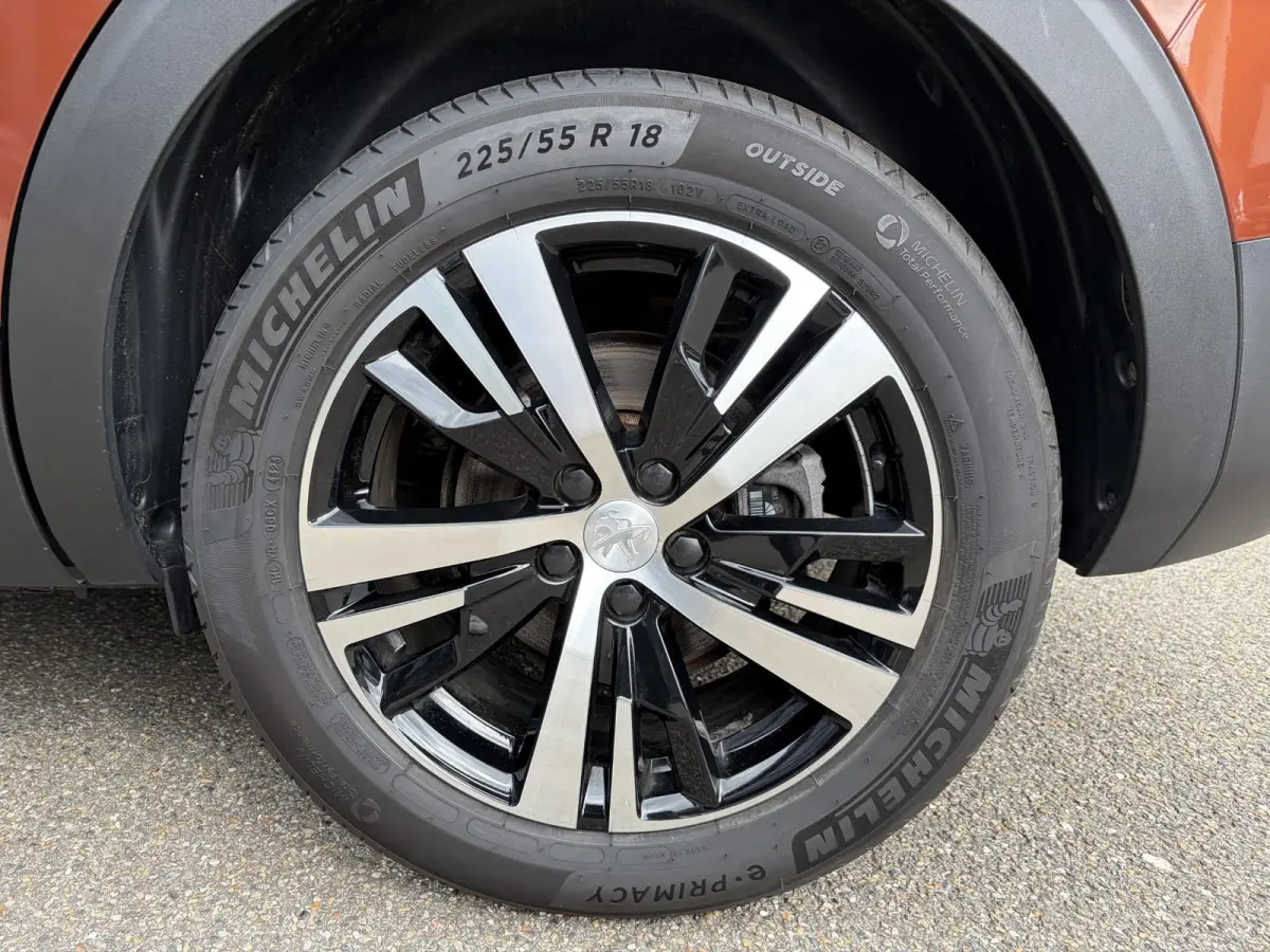 GT HYBRID VAN:33.900,- VOOR:29.877,- UW HERFSTVOORDEEL: 4.023,- | 7 PER. | ADAPT. CRUISE CONTROL | RIJKLAARPRIJS INCL. 12 MND BOVAG GARANTIE|
