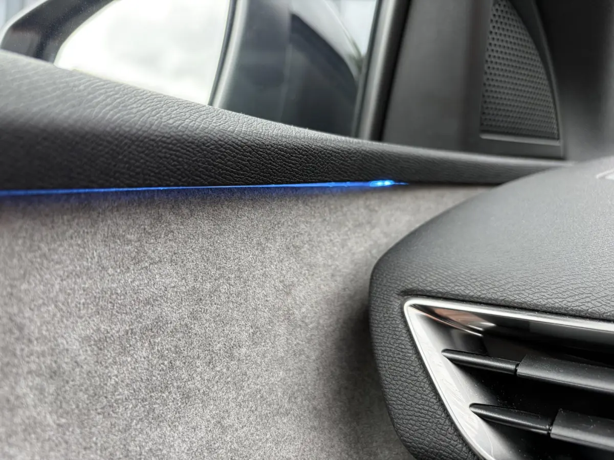 GT HYBRID VAN:33.900,- VOOR:29.877,- UW HERFSTVOORDEEL: 4.023,- | 7 PER. | ADAPT. CRUISE CONTROL | RIJKLAARPRIJS INCL. 12 MND BOVAG GARANTIE|