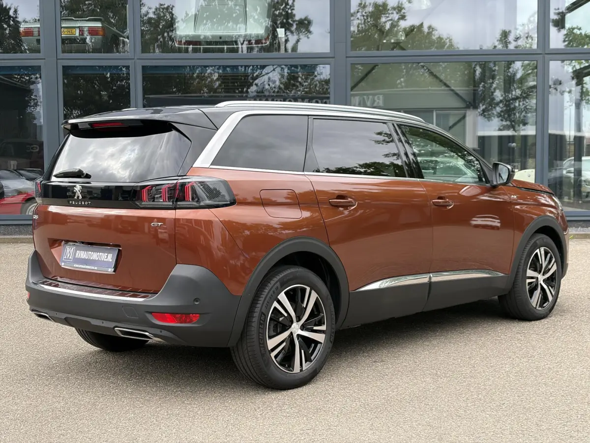 GT HYBRID VAN:33.900,- VOOR:29.877,- UW HERFSTVOORDEEL: 4.023,- | 7 PER. | ADAPT. CRUISE CONTROL | RIJKLAARPRIJS INCL. 12 MND BOVAG GARANTIE|