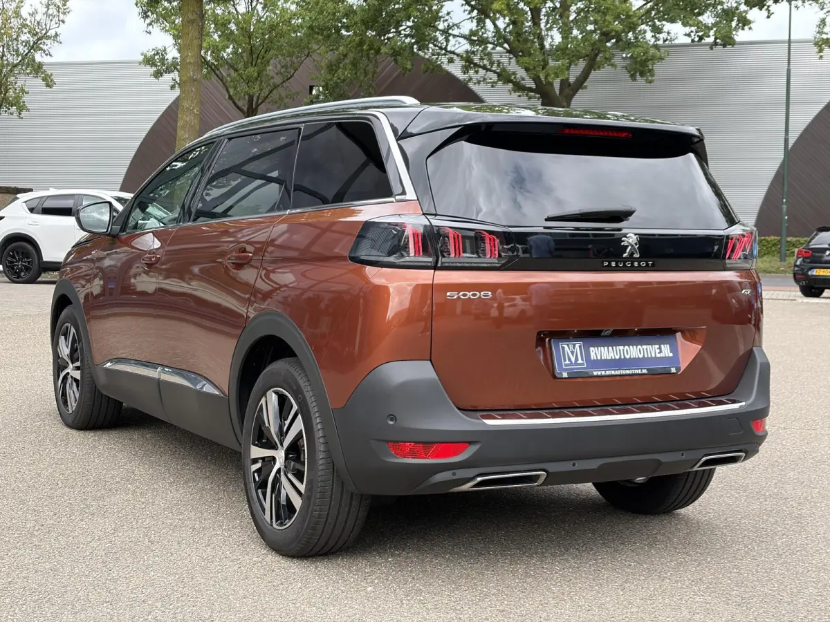 GT HYBRID VAN:33.900,- VOOR:29.877,- UW HERFSTVOORDEEL: 4.023,- | 7 PER. | ADAPT. CRUISE CONTROL | RIJKLAARPRIJS INCL. 12 MND BOVAG GARANTIE|