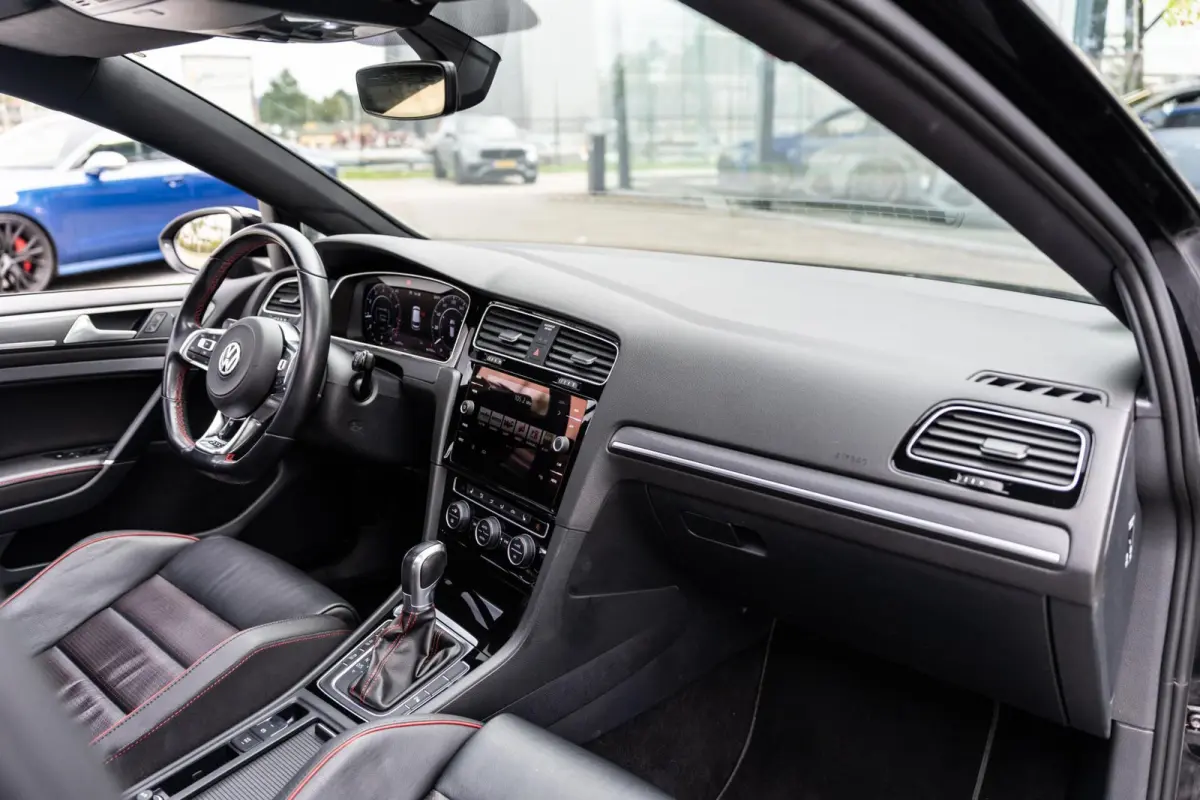 2.0 TSI GTI Performance Pano DSG Leer